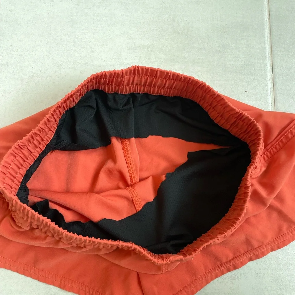 Vuori shorts - Picture 3 of 5
